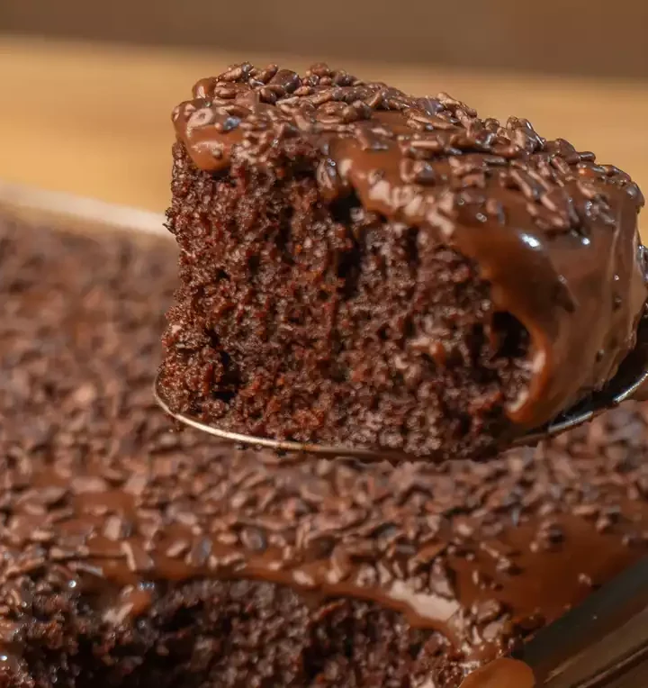 Bolo de chocolate quente - receita com afeto