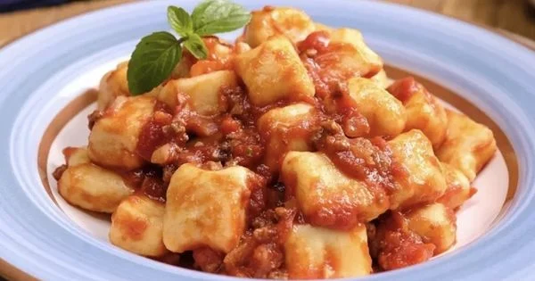 massa de nhoque caseiro - receita com afeto