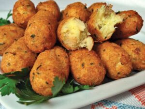 Bolinho de Bacalhau - Receita com Afeto